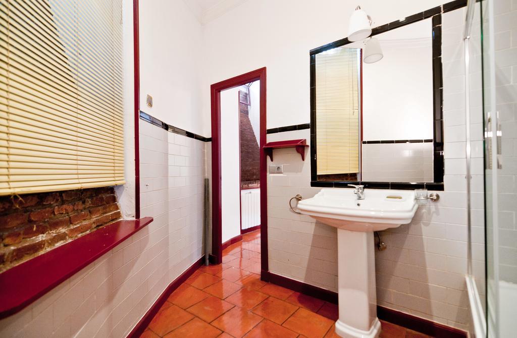 Apartamentos Madrid Retiro חדר תמונה