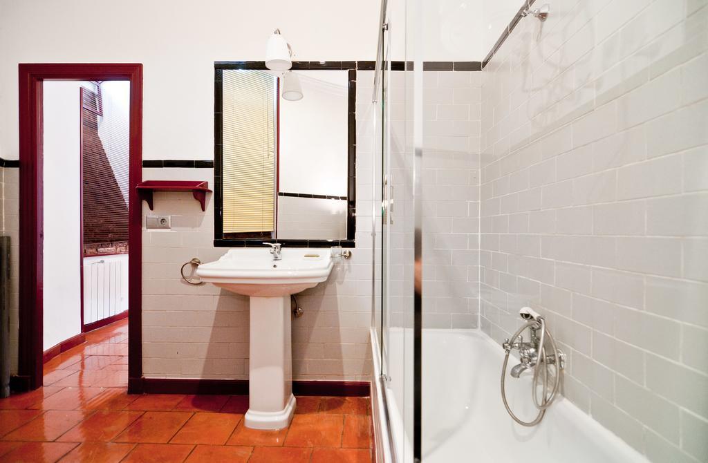 Apartamentos Madrid Retiro מראה חיצוני תמונה
